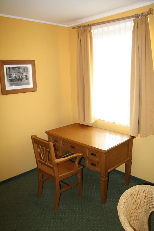 Hotel Boucek Mochov Rom bilde