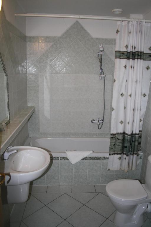 Hotel Boucek Mochov Rom bilde